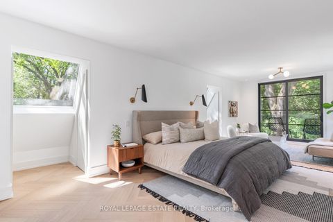Photo 34 at 138 Balsam Avenue, The Beaches, Toronto