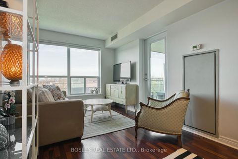 Photo 13 at 326 - 60 Fairfax Crescent, Birchmount, Toronto