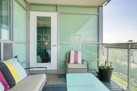 Photo 18 at 326 - 60 Fairfax Crescent, Birchmount, Toronto