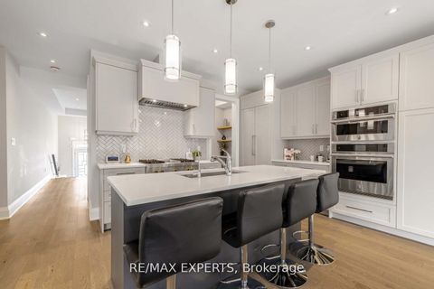 Photo 18 at 75 Bethpage Crescent, Glenway Estates, Newmarket
