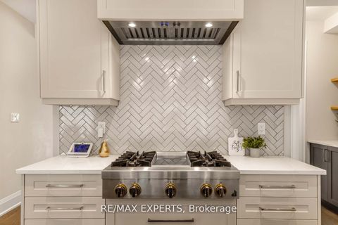 Photo 20 at 75 Bethpage Crescent, Glenway Estates, Newmarket