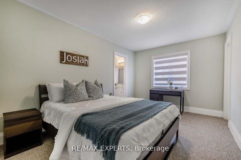 Photo 24 at 75 Bethpage Crescent, Glenway Estates, Newmarket
