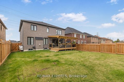 Photo 40 at 75 Bethpage Crescent, Glenway Estates, Newmarket
