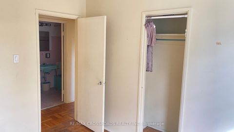 Photo 11 at 302 - 30 Elm Avenue, Moore Park, Toronto