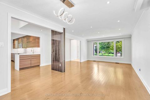 Photo 2 at 20 Bruce Farm Drive, Steeles, Toronto