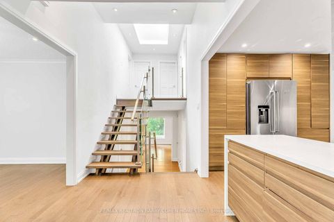 Photo 7 at 20 Bruce Farm Drive, Steeles, Toronto