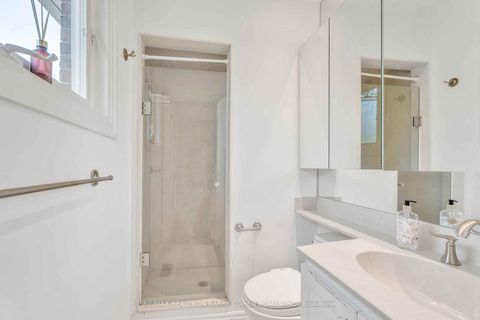 Photo 11 at 20 Bruce Farm Drive, Steeles, Toronto