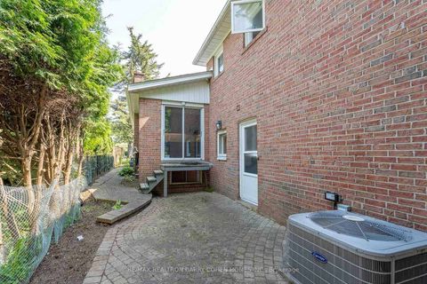 Photo 25 at 20 Bruce Farm Drive, Steeles, Toronto