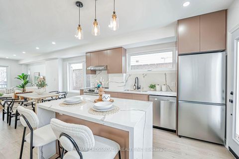 Photo 13 at 548 Glebeholme Boulevard, Danforth, Toronto