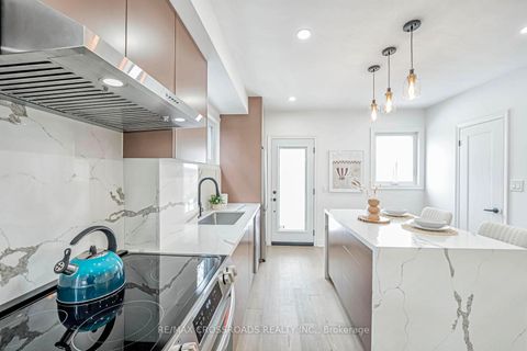 Photo 14 at 548 Glebeholme Boulevard, Danforth, Toronto