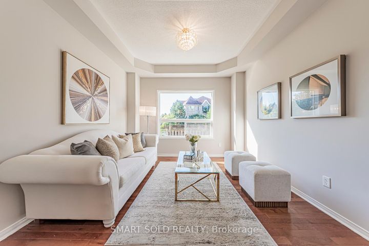 Photo 14 at 140 English Oak Drive, Oak Ridges Lake Wilcox, Richmond Hill