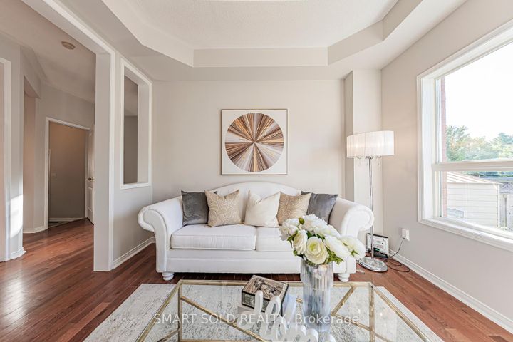 Photo 16 at 140 English Oak Drive, Oak Ridges Lake Wilcox, Richmond Hill