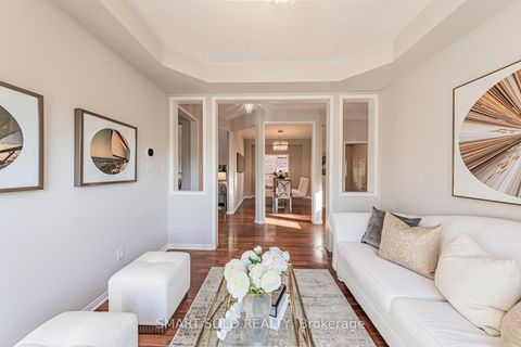 Photo 17 at 140 English Oak Drive, Oak Ridges Lake Wilcox, Richmond Hill