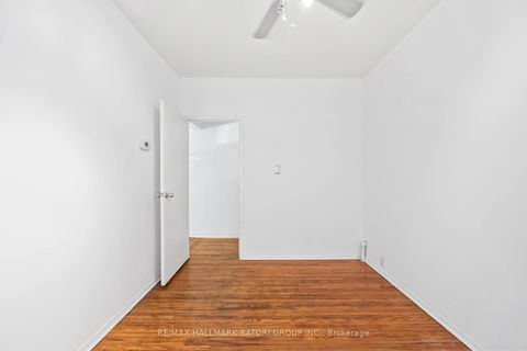 Photo 3 at 135 Kenwood Avenue, Cedarvale, Toronto