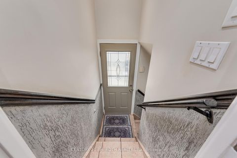 Photo 31 at 193 Epsom Downs Drive, CFB, Toronto