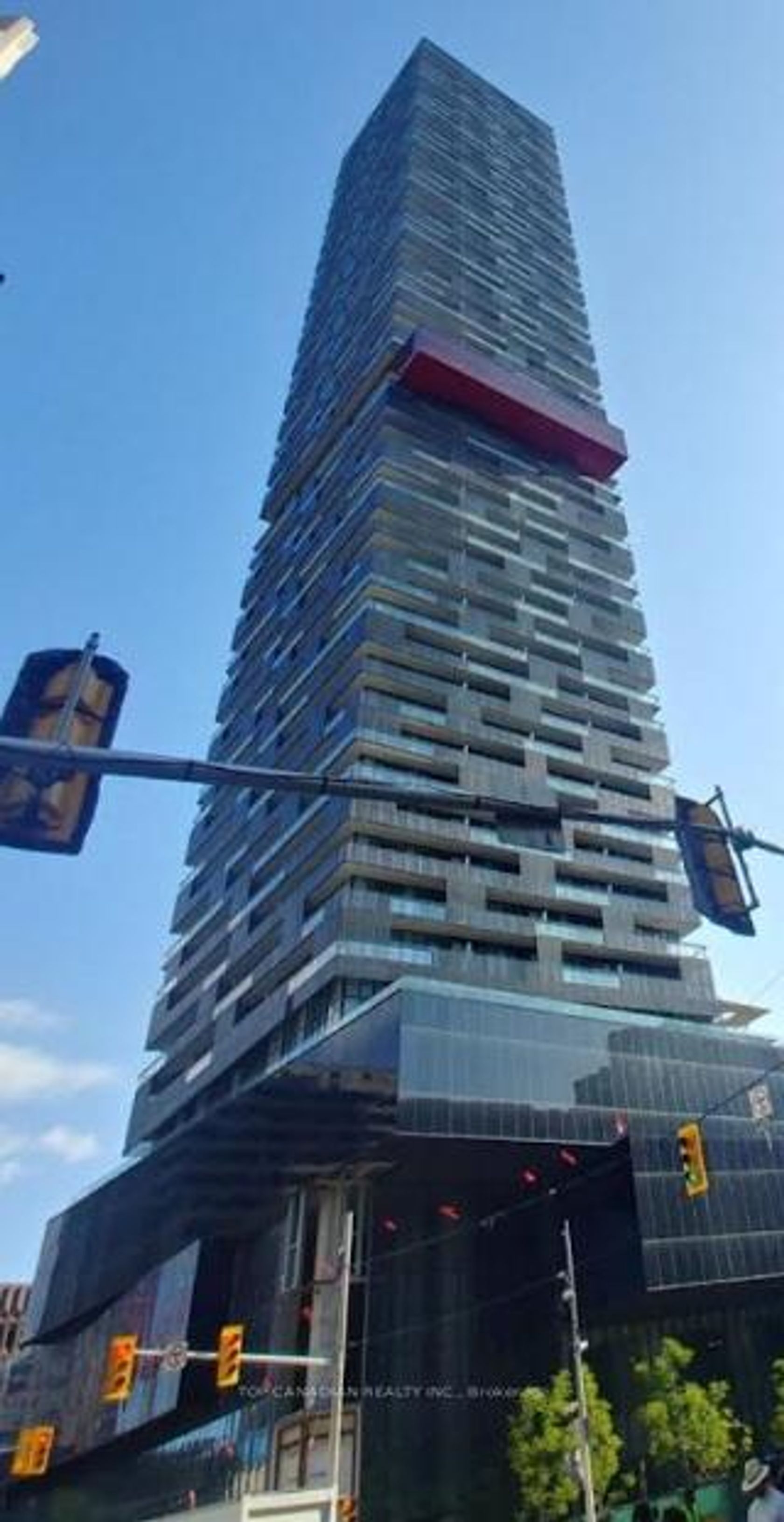 3302 - 8 Eglinton Avenue E, Mount Pleasant West, Toronto 