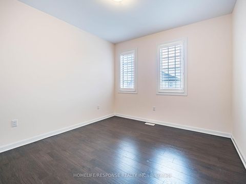 Photo 22 at 115 BEAVERIDGE Avenue W, GO Glenorchy, Oakville
