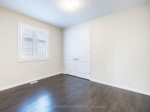 Photo 24 at 115 BEAVERIDGE Avenue W, GO Glenorchy, Oakville