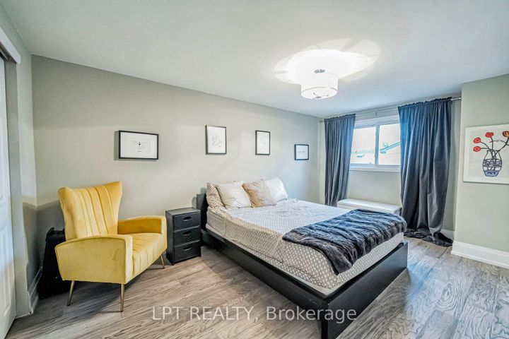 Photo 33 at 680 Powell Court, Brant, Burlington