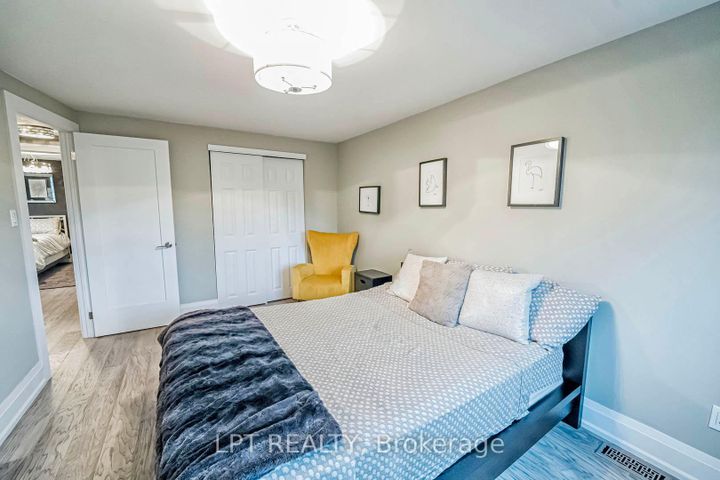 Photo 34 at 680 Powell Court, Brant, Burlington