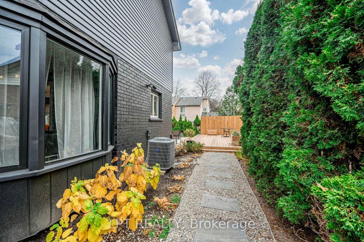 Photo 45 at 680 Powell Court, Brant, Burlington