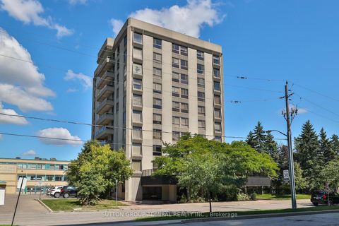 Photo 3 at 202 - 10 Prue Avenue, Lawrence, Toronto