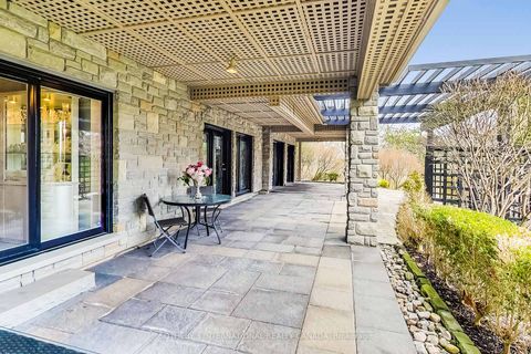 Photo 6 at 41 Meadowcliffe Drive, Cliffcrest, Toronto