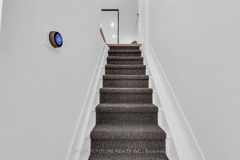 Photo 12 at 102 - 660 Pape Avenue, North Riverdale, Toronto