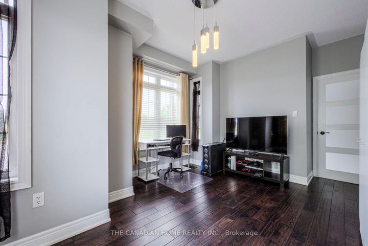 Photo 12 at 35 Ashby Field Road, Credit Valley, Brampton