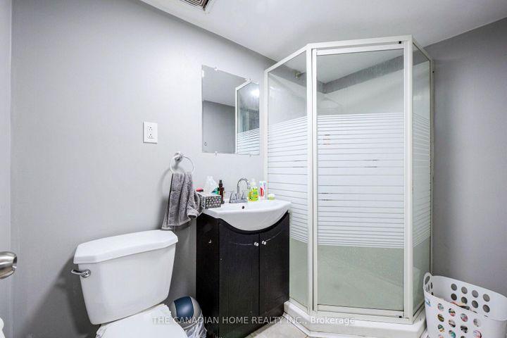 Photo 28 at 35 Ashby Field Road, Credit Valley, Brampton