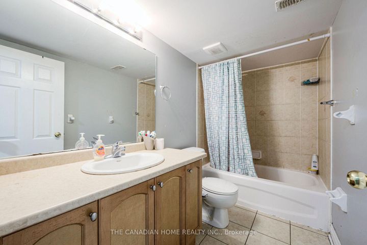 Photo 32 at 35 Ashby Field Road, Credit Valley, Brampton