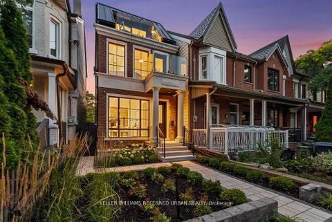 Photo 1 at 72 Montrose Avenue, Bellwoods, Toronto
