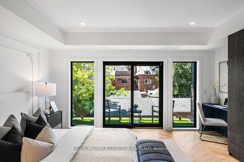 Photo 16 at 72 Montrose Avenue, Bellwoods, Toronto