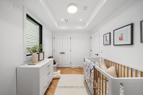 Photo 20 at 72 Montrose Avenue, Bellwoods, Toronto
