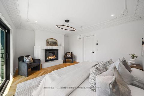 Photo 35 at 72 Montrose Avenue, Bellwoods, Toronto