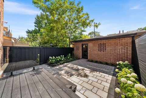 Photo 47 at 72 Montrose Avenue, Bellwoods, Toronto