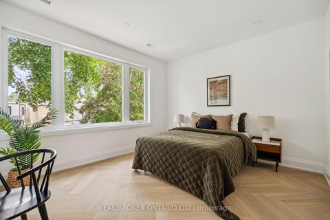 Photo 19 at 98 Hogarth Avenue, North Riverdale, Toronto