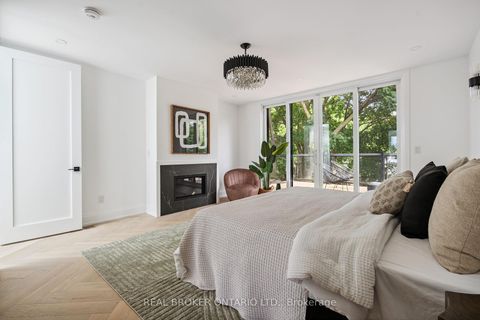 Photo 23 at 98 Hogarth Avenue, North Riverdale, Toronto