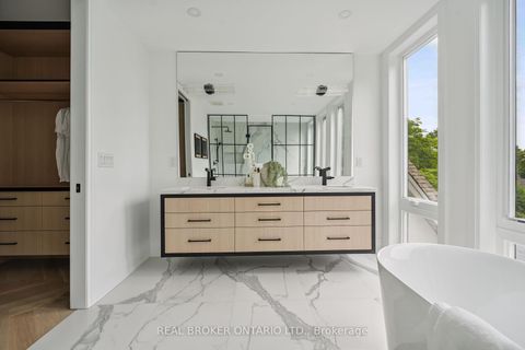 Photo 32 at 98 Hogarth Avenue, North Riverdale, Toronto