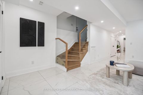 Photo 33 at 98 Hogarth Avenue, North Riverdale, Toronto