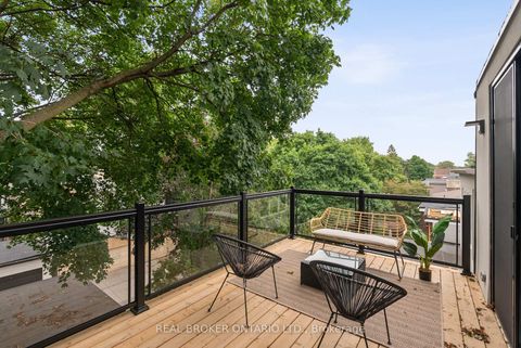 Photo 42 at 98 Hogarth Avenue, North Riverdale, Toronto