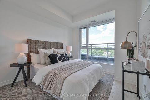 Photo 28 at 704 - 223 St Clair Avenue W, Casa Loma, Toronto