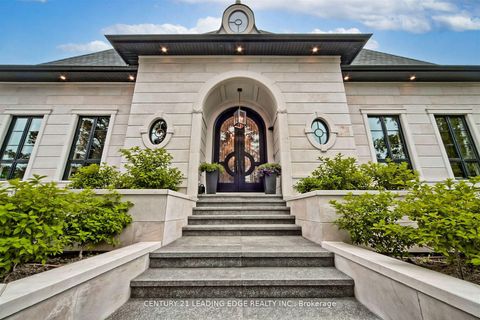 Photo 1 at 9 Sandpiper Court, Donalda, Toronto