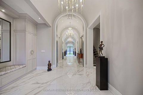 Photo 3 at 9 Sandpiper Court, Donalda, Toronto