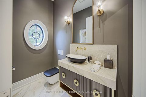 Photo 21 at 9 Sandpiper Court, Donalda, Toronto
