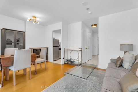 Photo 18 at 2504 - 55 Centre Avenue, Bay Street Corridor, Toronto