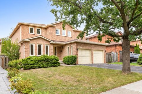 Photo 0 at 2941 Caradoc Lane, CV Clearview, Oakville