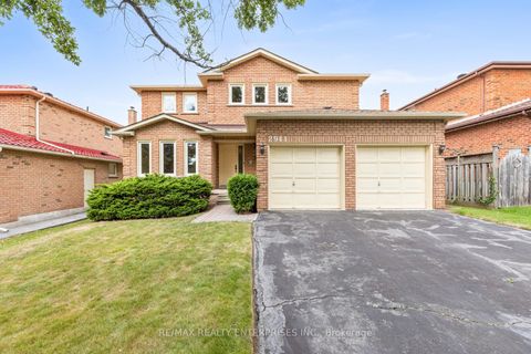 Photo 2 at 2941 Caradoc Lane, CV Clearview, Oakville