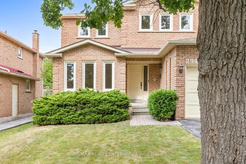 Photo 3 at 2941 Caradoc Lane, CV Clearview, Oakville