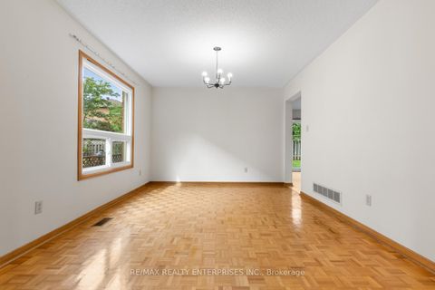 Photo 9 at 2941 Caradoc Lane, CV Clearview, Oakville